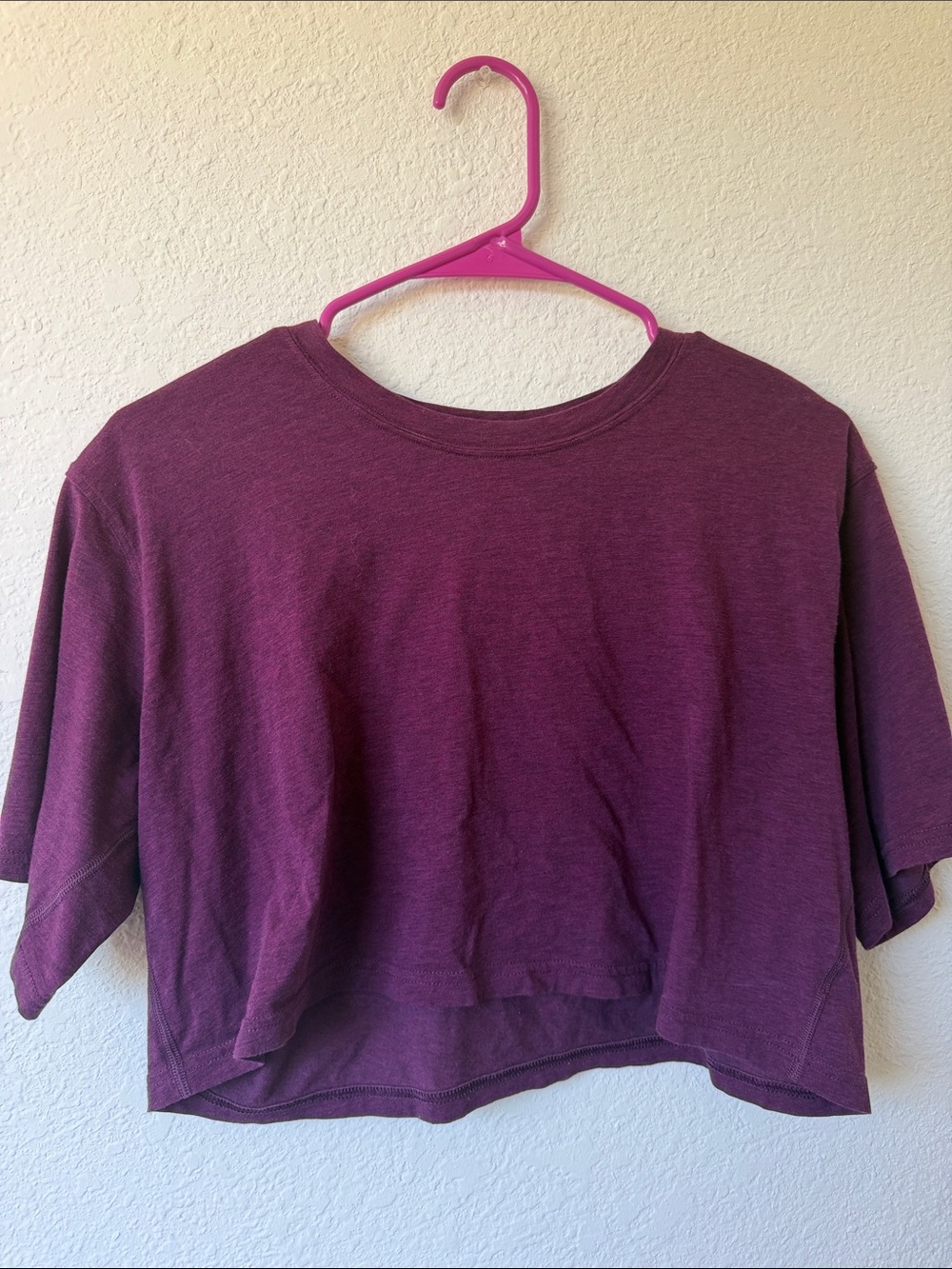 CRZ YOGA Short Sleeve Crewneck Top in Maroon/Purple